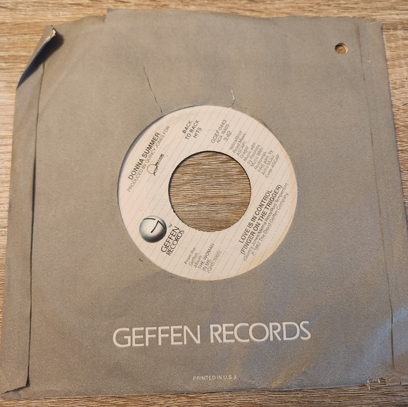 Donna Summer Vinyl 45 Record Produced by Quincy Jones - Picture 5 of 6